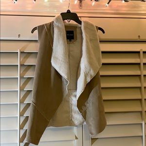 Faux fur vest!! NWOT!!!!!